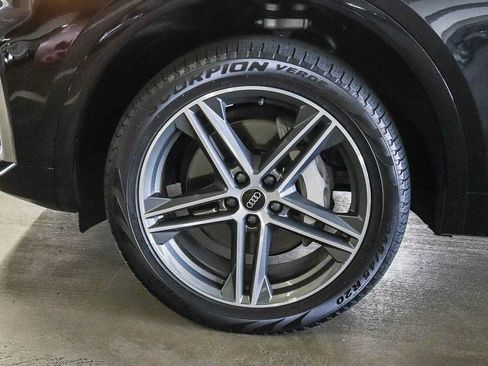 Used 2024 Audi Q5 e Premium AWD/4WD image 9