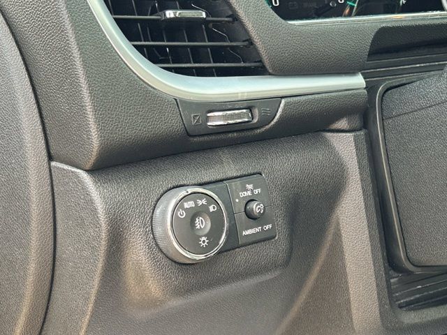 Used 2015 Chevrolet Traverse LT AWD/4WD image 37