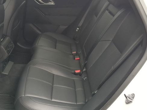 Certified 2025 Land Rover Range Rover Velar Dynamic SE image 21