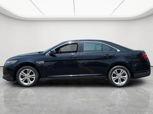 Used 2016 Ford Taurus SEL FWD image 4