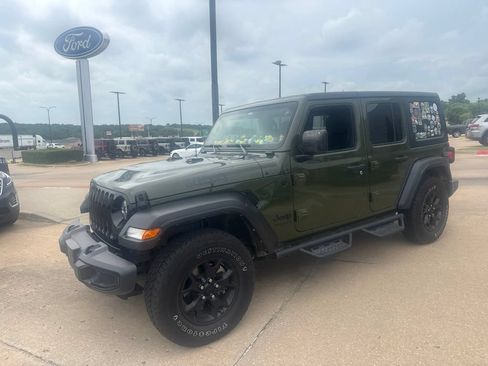 Used 2022 Jeep Wrangler Unlimited Sport AWD/4WD image 6