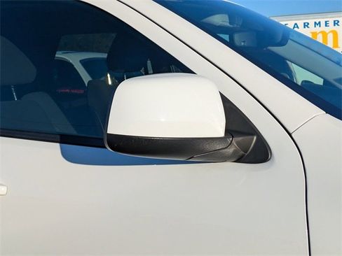 Used 2021 Dodge Durango SXT image 12