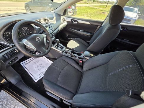 Used 2017 Nissan Sentra S image 3
