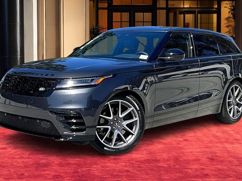 New 2026 Land Rover Range Rover Velar Dynamic SE image 1