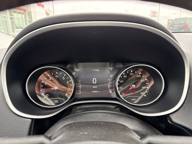 Used 2018 Jeep Compass Limited AWD/4WD image 9