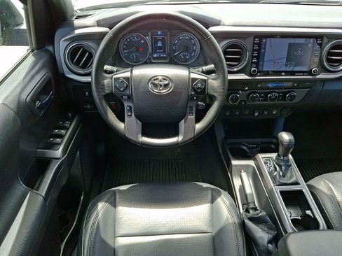 Used 2023 Toyota Tacoma TRD Off-Road w/ TRD Premium Off Road Package AWD/4WD image 14