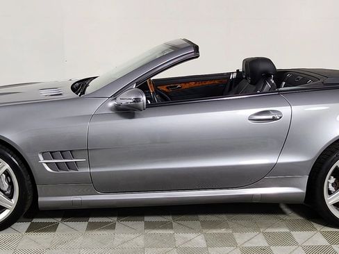 Used 2009 Mercedes-Benz SL 550 SL 550 Roadster 2D image 9