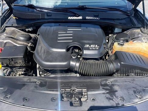 Used 2022 Dodge Charger GT w/ Blacktop Package RWD image 10