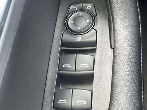 Used 2024 Chevrolet Blazer LT w/ Midnight/Sport Edition FWD image 24