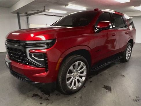 Certified 2025 Chevrolet Tahoe RST image 4