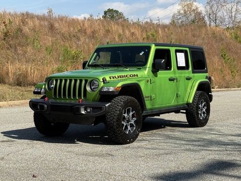 Used 2019 Jeep Wrangler Unlimited Rubicon w/ Cold Weather Group image 2