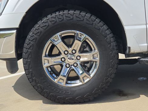 Used 2021 Ford F150 XLT w/ Equipment Group 302A High AWD/4WD image 13