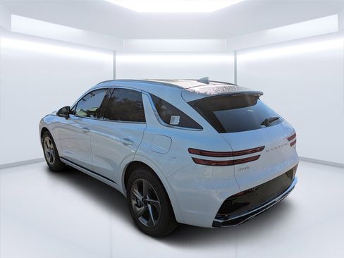 New 2026 Genesis GV70 2.5T Select image 5
