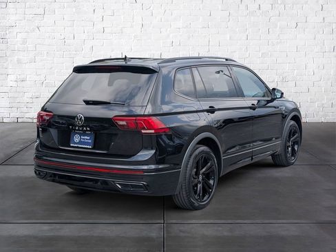 Used 2024 Volkswagen Tiguan SE R-Line image 7