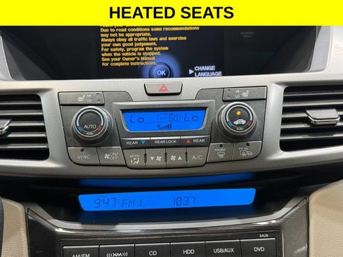 Used 2011 Honda Odyssey Touring image 3