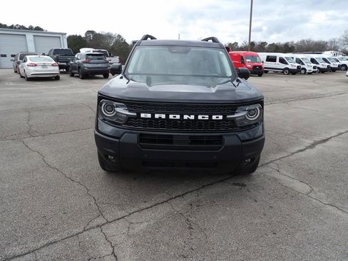 Used 2025 Ford Bronco Sport Outer Banks w/ Outer Banks Tech Package+ image 3