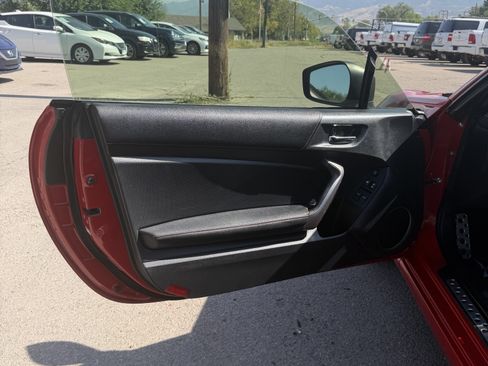 Used 2015 Scion FR-S RWD image 25