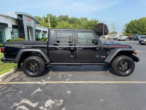 Used 2023 Jeep Gladiator Rubicon w/ Cold Weather Group AWD/4WD image 4