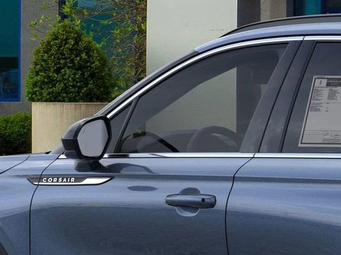 New 2026 Lincoln Corsair Premiere image 20