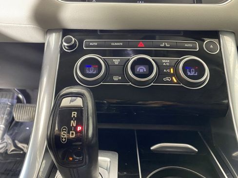 Used 2016 Land Rover Range Rover Sport HSE image 20
