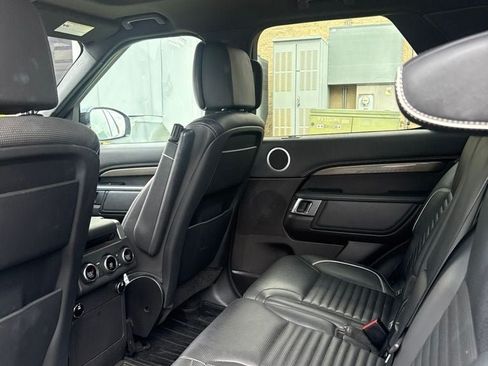 Used 2017 Land Rover Discovery HSE Luxury AWD/4WD image 14