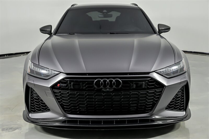 Used 2022 Audi RS 6 AWD/4WD image 4