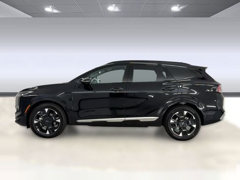 Used 2026 Kia Sportage SX FWD image 2