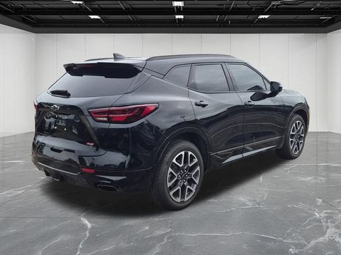 Used 2023 Chevrolet Blazer RS w/ Enhanced Convenience Package AWD/4WD image 5