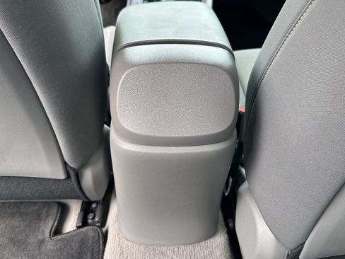 Used 2023 Hyundai Elantra SEL FWD image 20