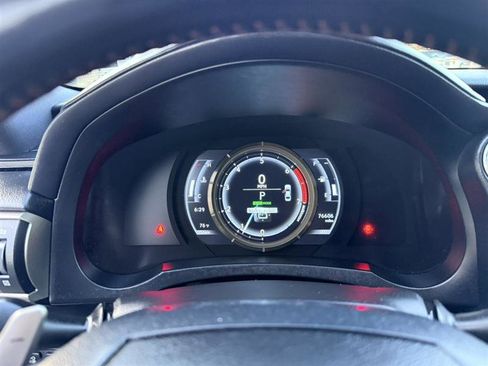 Used 2018 Lexus IS 300 F Sport w/ F Sport Package RWD image 33