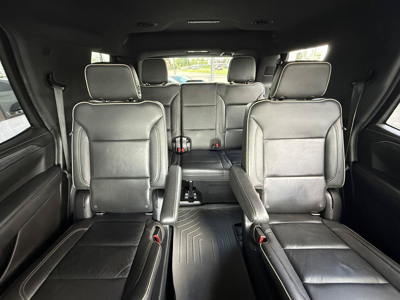 Used 2021 GMC Yukon SLT AWD/4WD image 37