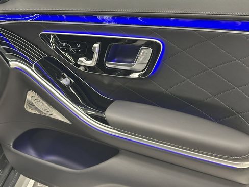 New 2026 Mercedes-Benz S 580 4MATIC Sedan image 17
