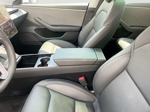 Used 2025 Tesla Model 3 Long Range RWD image 20