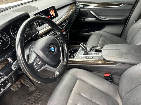 Used 2018 BMW X5 xDrive35i w/ Premium Package image 10