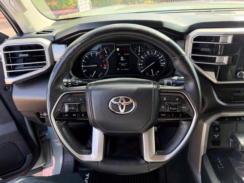 Used 2022 Toyota Tundra SR5 w/ TRD Off-Road Package AWD/4WD image 19