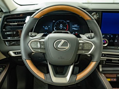 New 2026 Lexus RX 350 AWD image 41