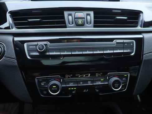 Used 2022 BMW X2 xDrive28i w/ Convenience Package image 32