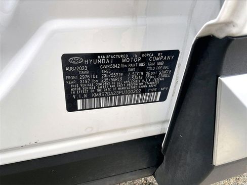 Used 2023 Hyundai Santa Fe Limited image 33