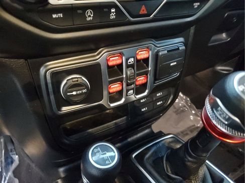 Used 2020 Jeep Gladiator Sport w/ Quick Order Package 23S image 22