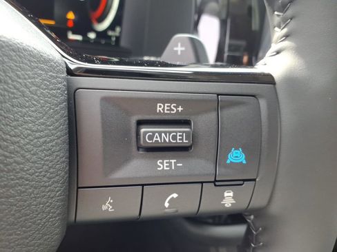 New 2026 Nissan Pathfinder Platinum image 21