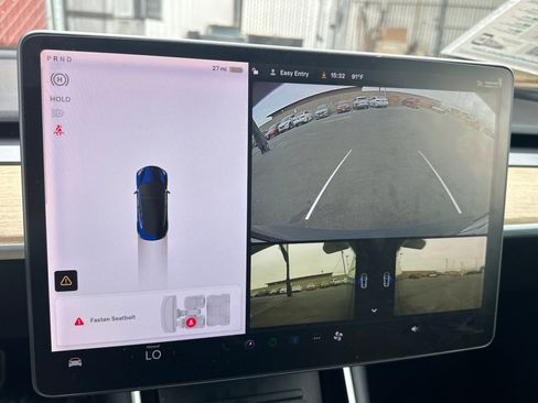 Used 2019 Tesla Model 3 RWD image 19