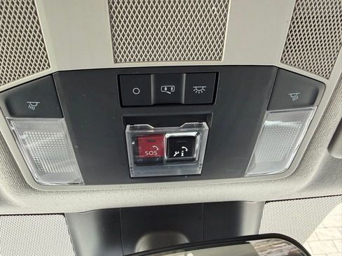 Used 2024 Mitsubishi Eclipse Cross LE image 21