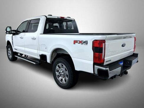 New 2026 Ford F350 Lariat w/ Chrome Package image 7