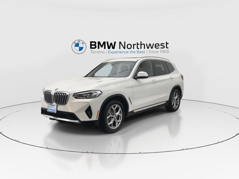 Used 2023 BMW X3 xDrive30i w/ Premium Package w/ZPA AWD/4WD image 9