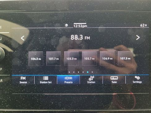 Used 2025 Volkswagen Jetta S image 25