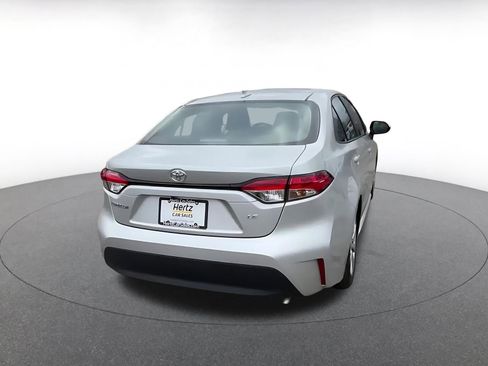 Used 2025 Toyota Corolla LE image 15