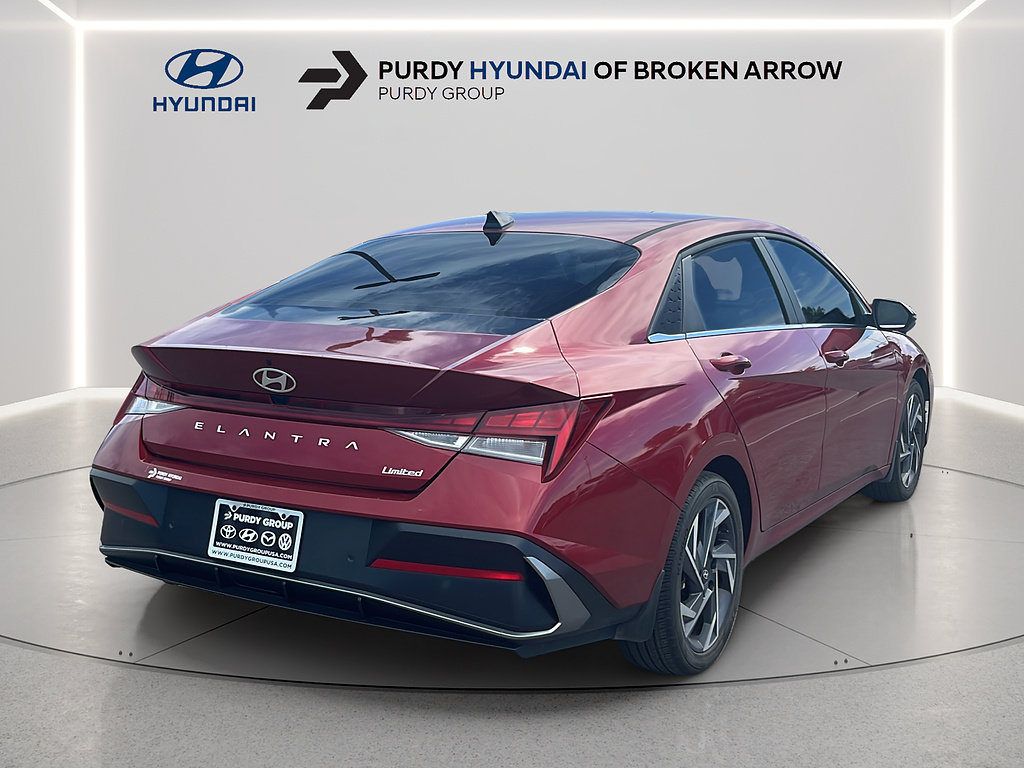 Certified 2024 Hyundai Elantra Limited FWD image 7