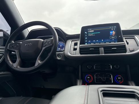 Used 2023 Chevrolet Suburban RST image 15