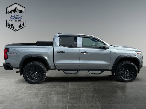 Used 2024 Chevrolet Colorado Trail Boss w/ Advanced Trailering Package AWD/4WD image 6