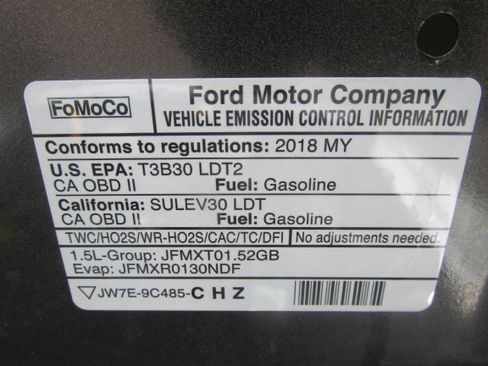 Used 2018 Ford Escape SE AWD/4WD image 39